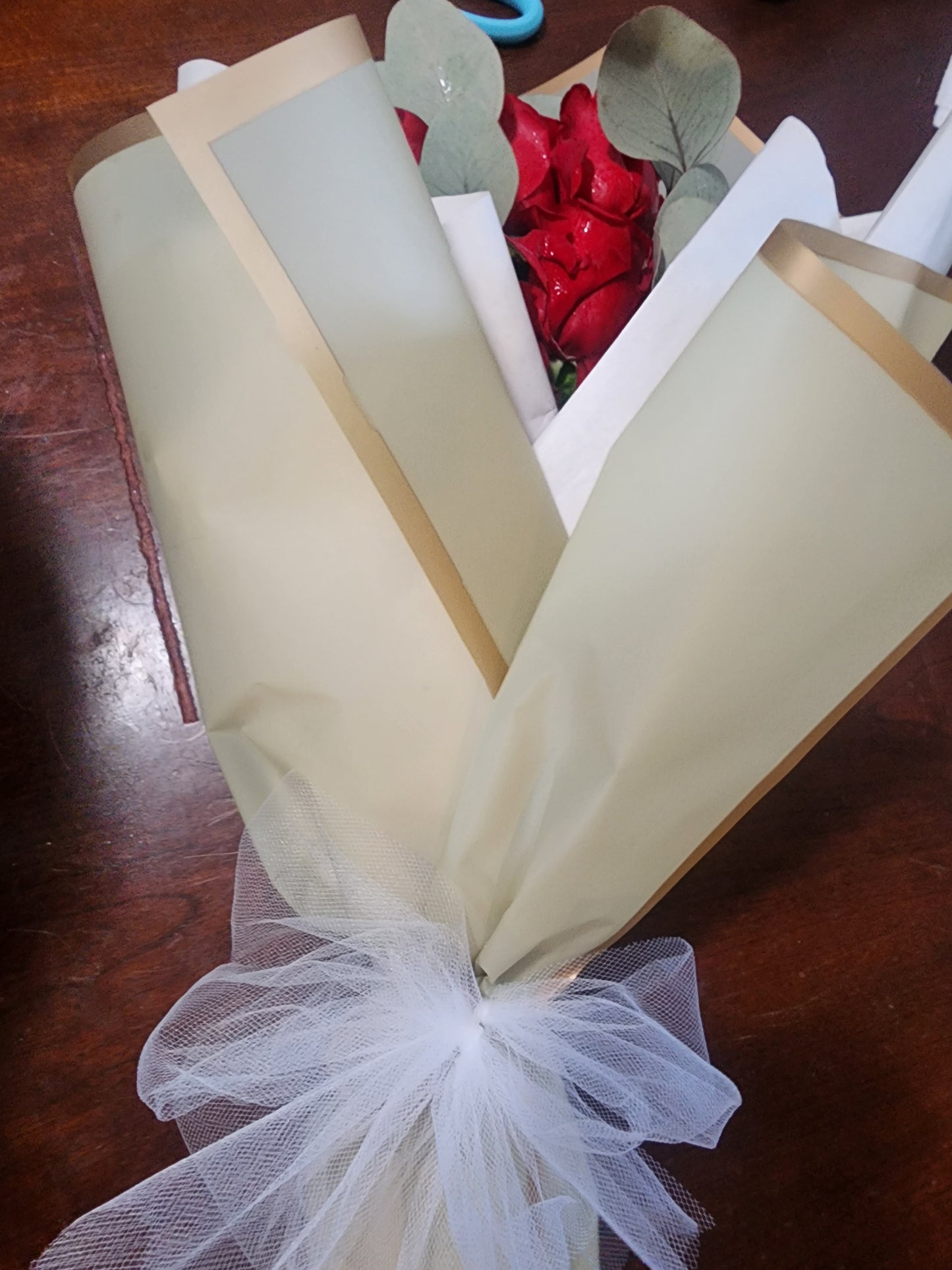 Simple Classic Wrap Bouquet