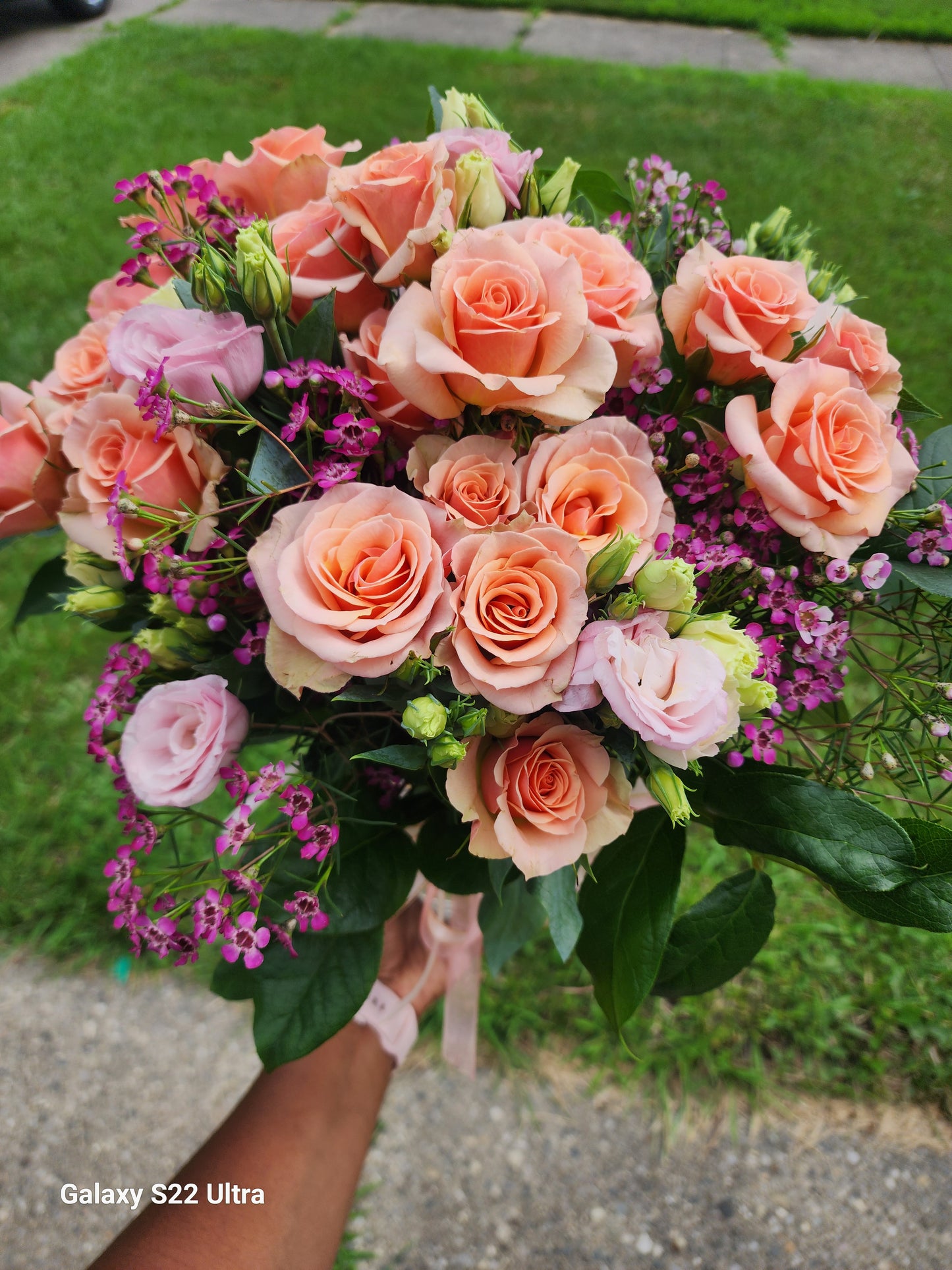 Peachy Elegance Bouquet